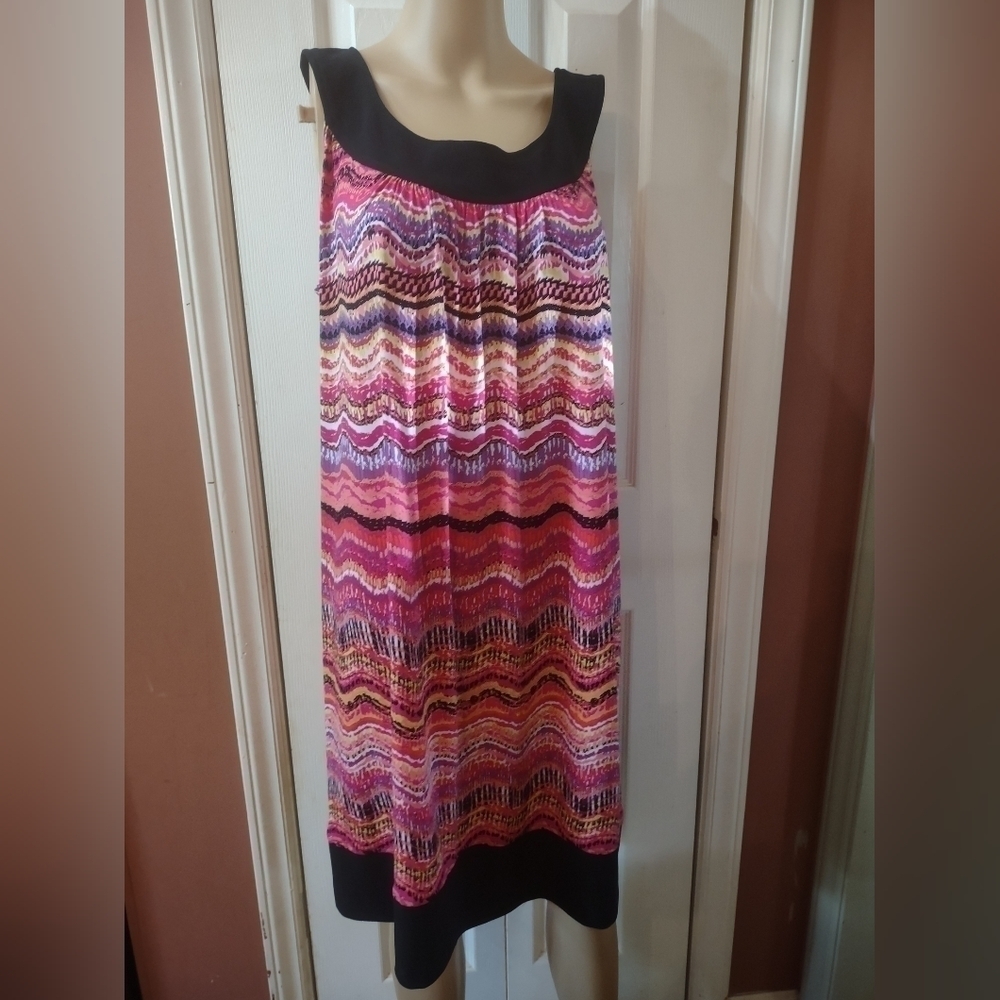 Ronni Nicole women's plus size 16 sleeveless dress